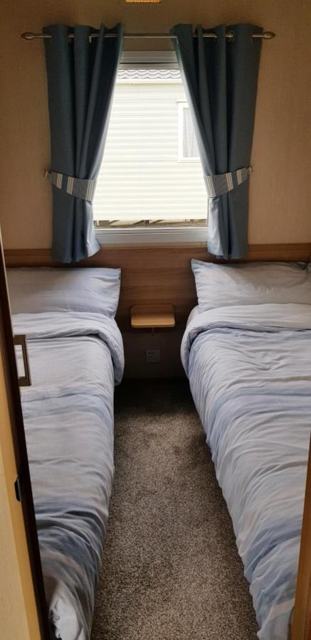 Living Easy Staycations At Tattershall Lakes 外观 照片